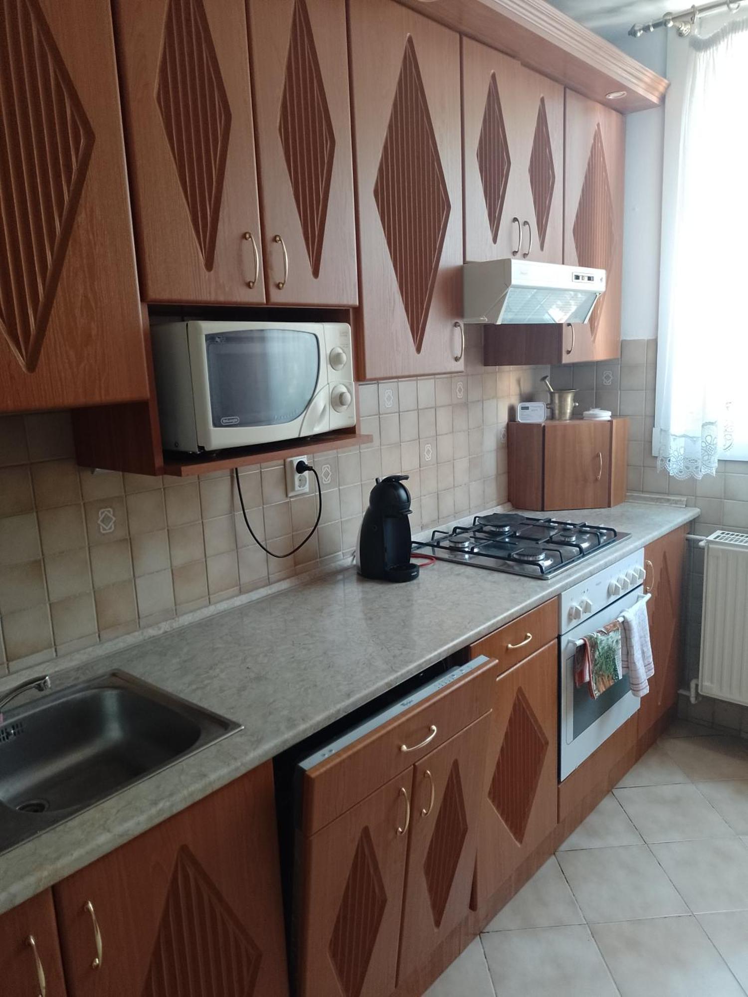Belvarosi Classic Apartman 85 Square Meters Szombathely Exteriör bild